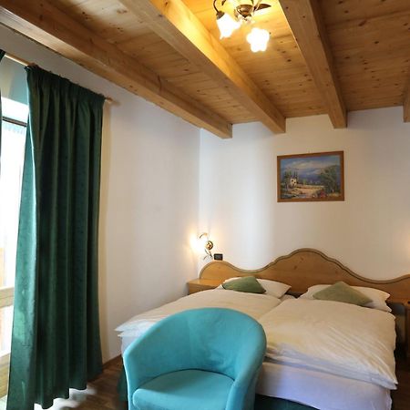 Albergo Centrale Forni di Sopra Δωμάτιο φωτογραφία