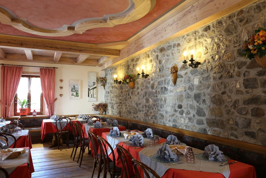 Albergo Centrale Forni di Sopra Εξωτερικό φωτογραφία