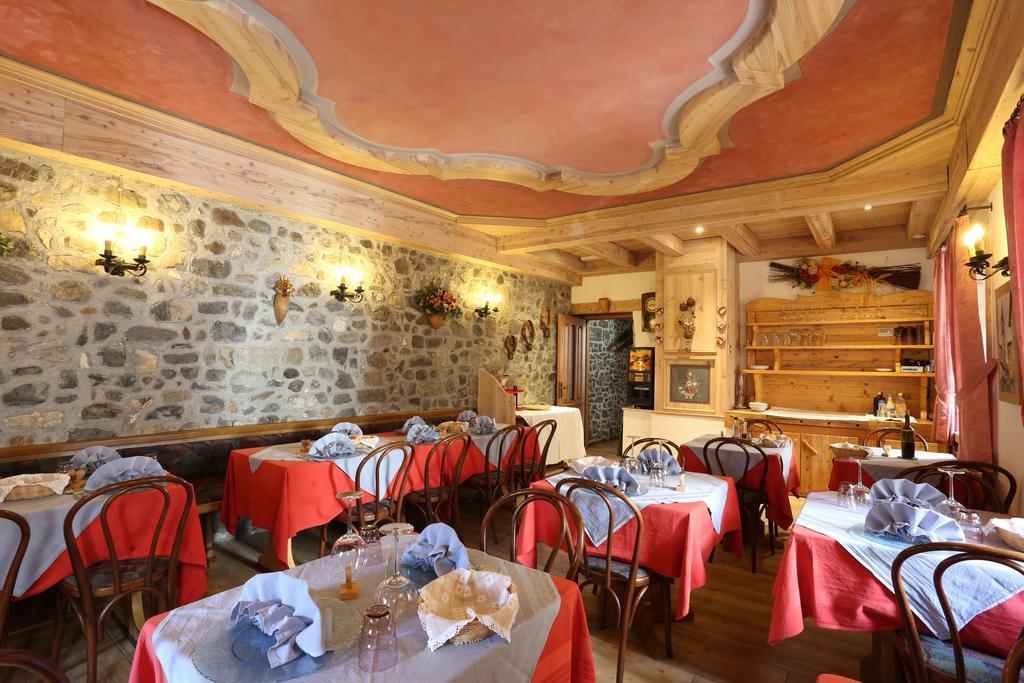 Albergo Centrale Forni di Sopra Εξωτερικό φωτογραφία