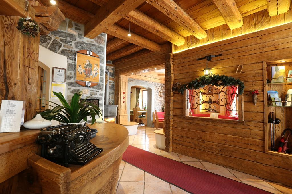 Albergo Centrale Forni di Sopra Εξωτερικό φωτογραφία