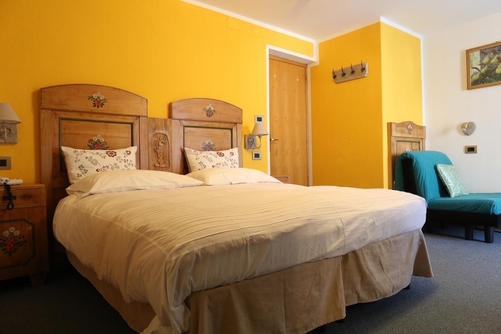 Albergo Centrale Forni di Sopra Εξωτερικό φωτογραφία