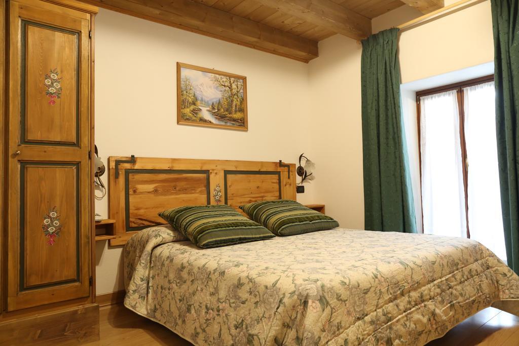 Albergo Centrale Forni di Sopra Εξωτερικό φωτογραφία