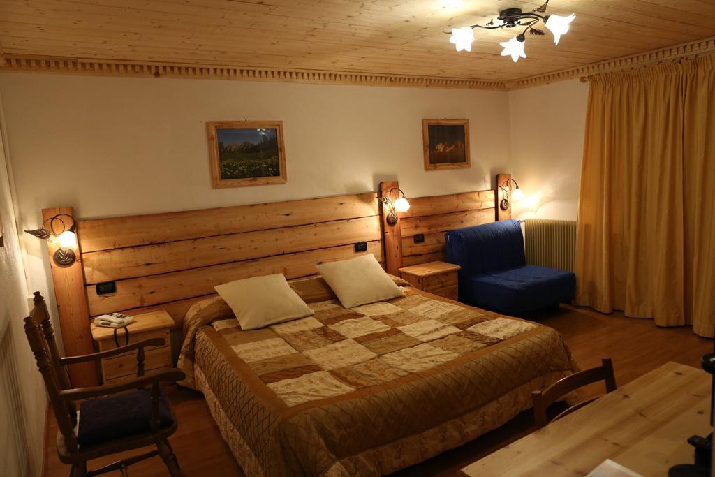 Albergo Centrale Forni di Sopra Εξωτερικό φωτογραφία